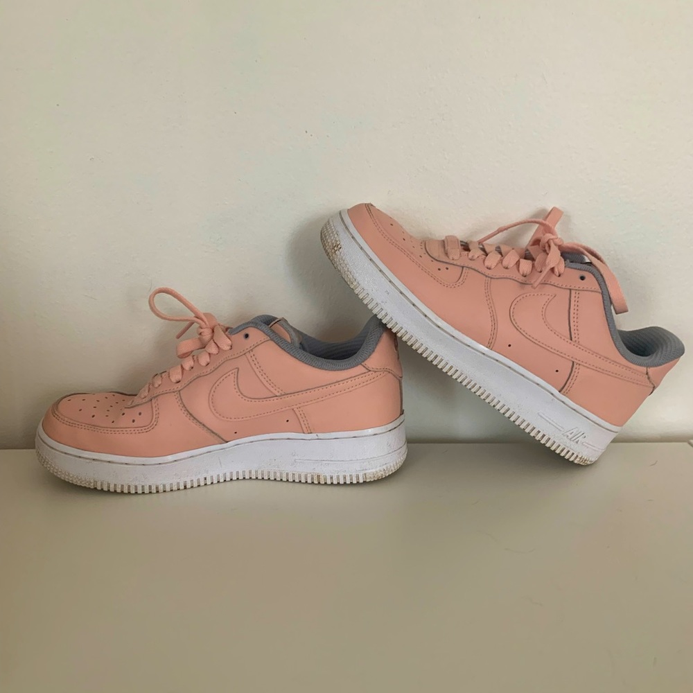 Nike Air Force 1